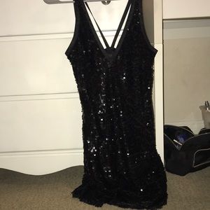 black sequin mini dress SO FLATTERING